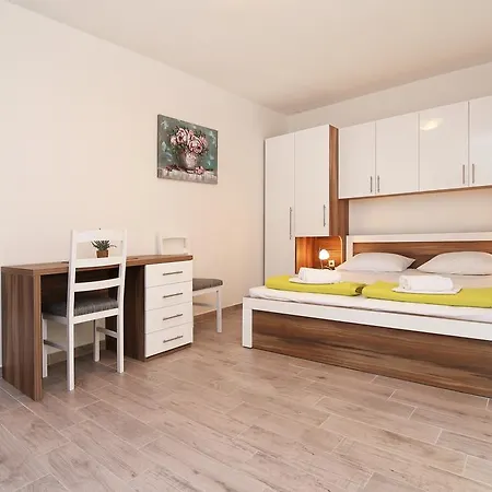 Apartment Vujcic
