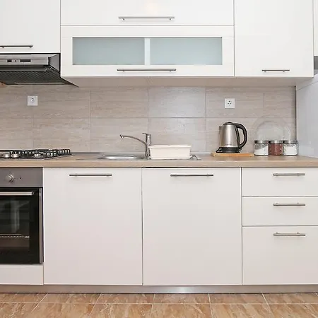 Apartment Vujcic Makarska
